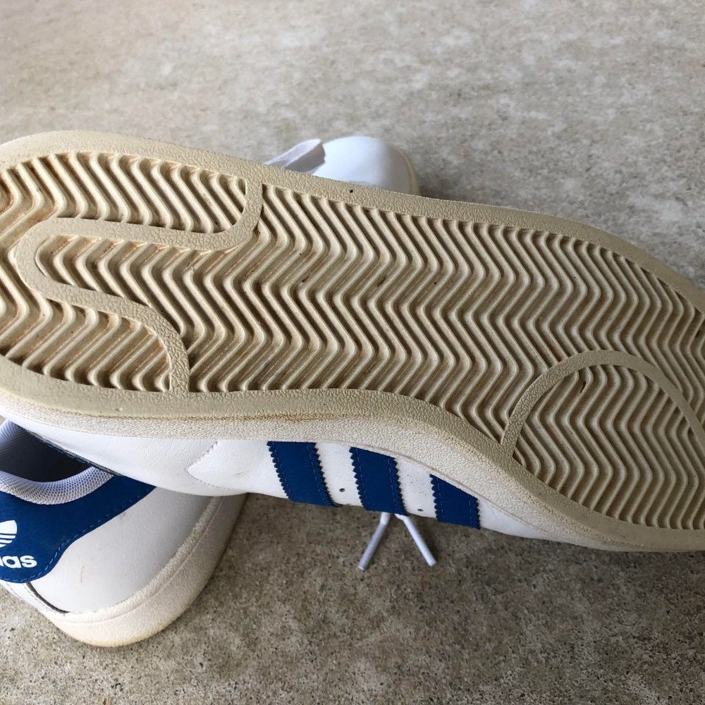 adidas Originals Campus White and Blue Low-Top Sneakers - Picture 4 of 5